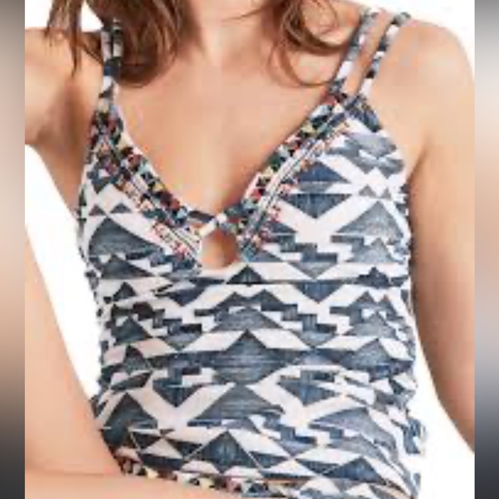 Lucky Brand Going South Embroidered Tankini Top and Bottom  SMALL